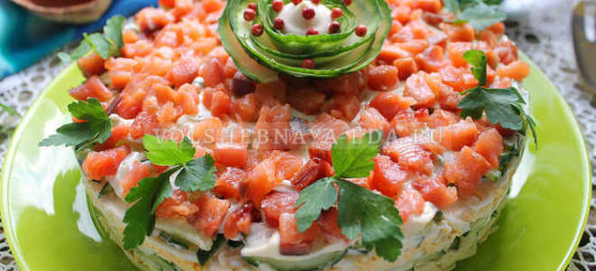 Соленая рыба с сыром и яйцом