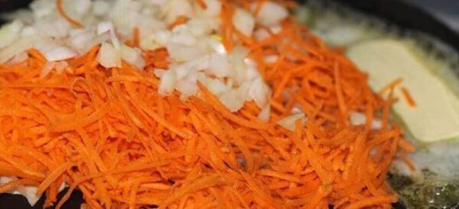 луком и морковью